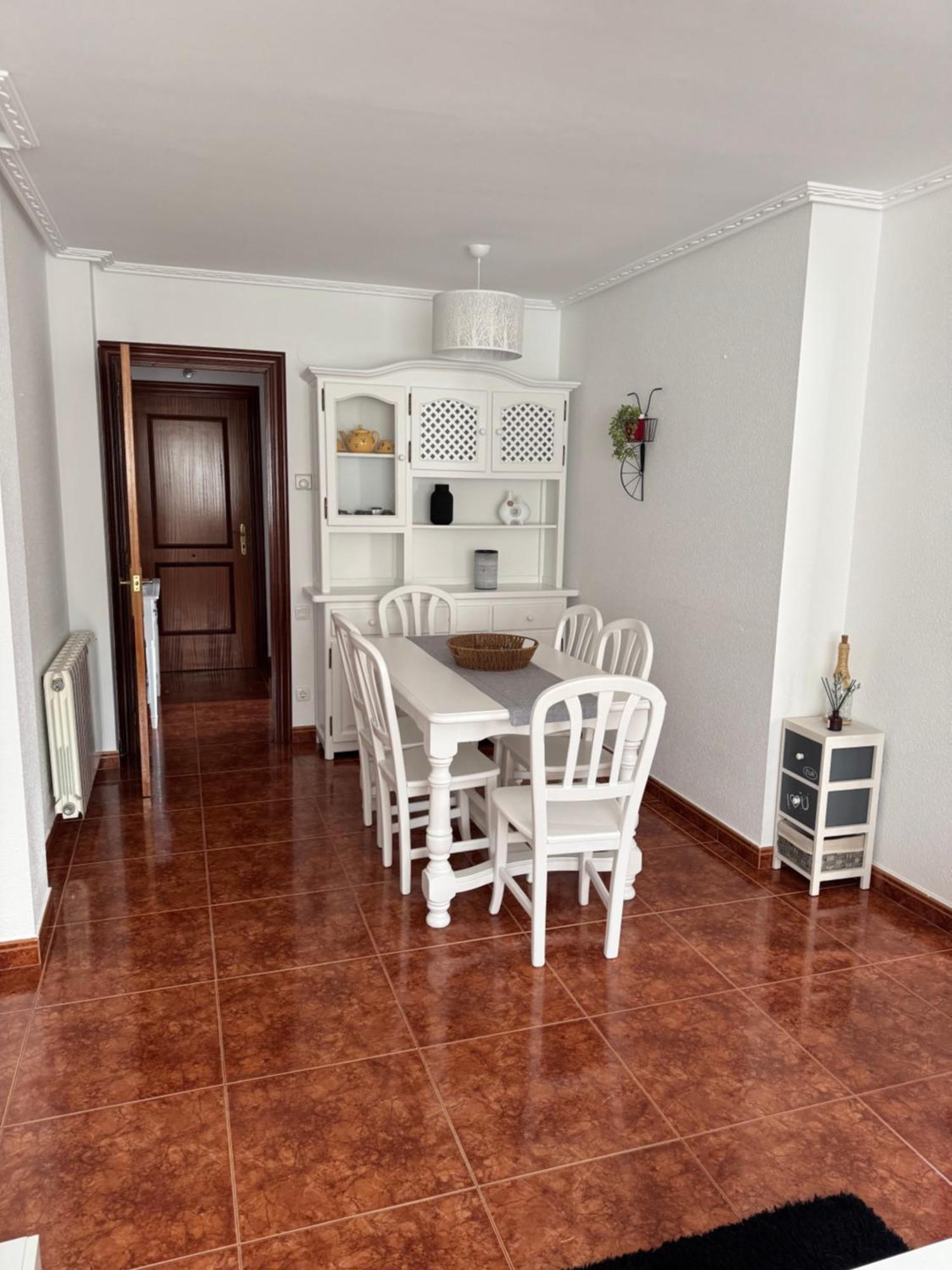 Noja. Piso En Noja A 5 Minutos De La Playa De Ris Apartamento Exterior foto